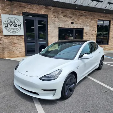 2020 Tesla Model 3 Standard Range