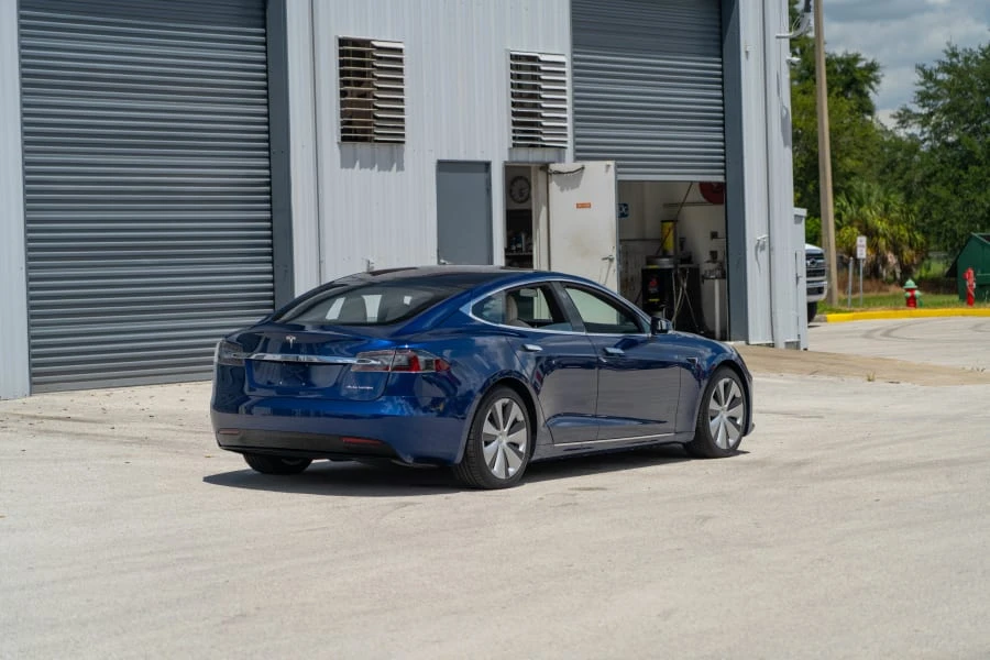 2020 Tesla Model S - Image 3 of 15