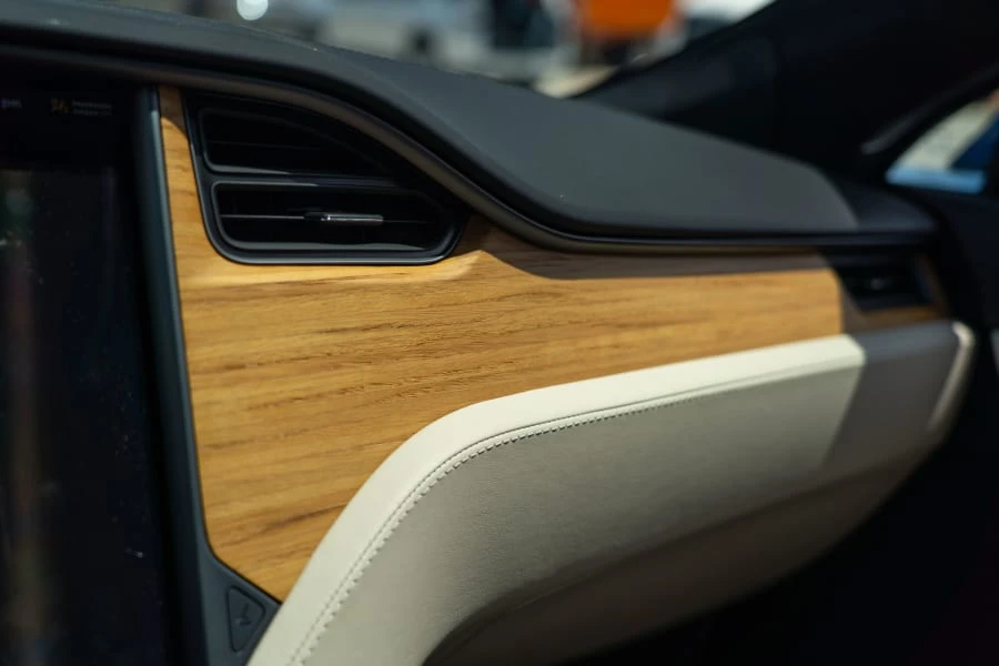 2020 Tesla Model S - Image 12 of 15