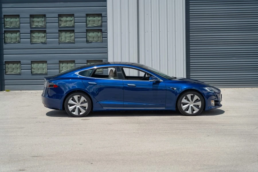 2020 Tesla Model S - Image 6 of 15