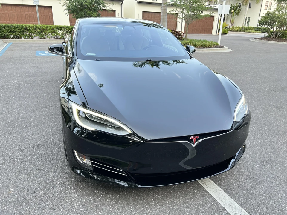 2020 Tesla Model S - Image 29 of 31