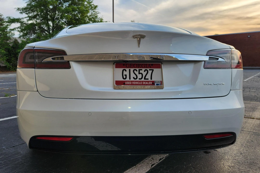 2020 Tesla Model S - Image 5 of 31