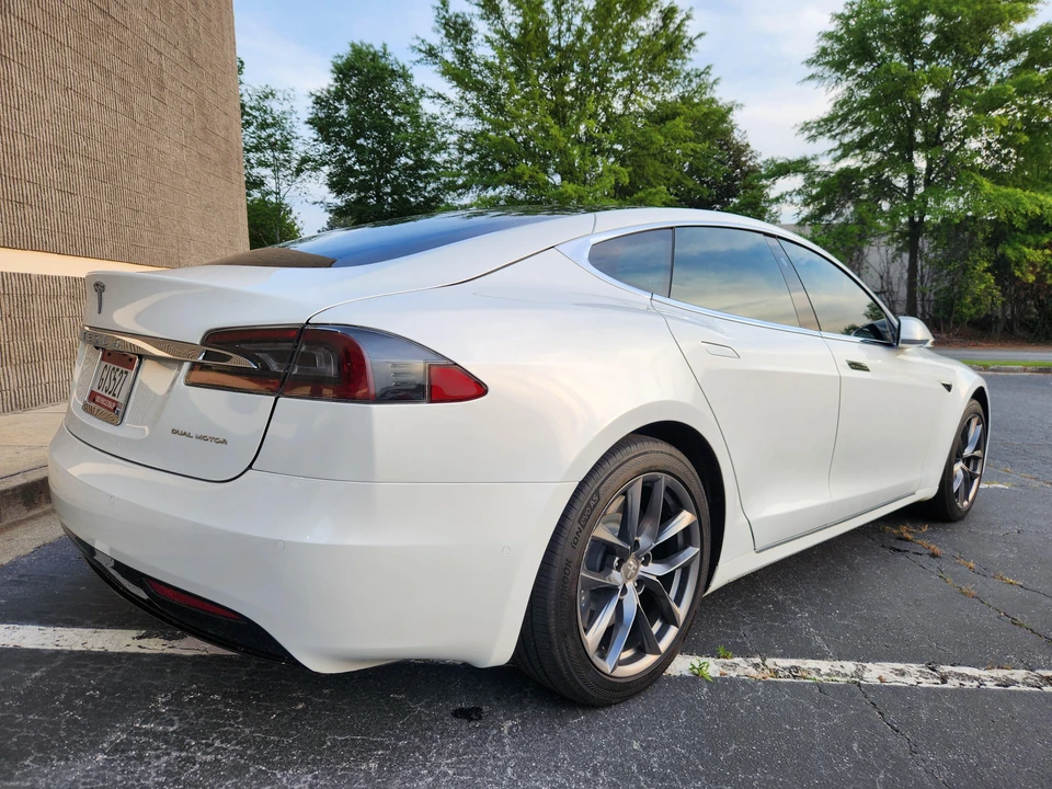 2020 Tesla Model S - Image 20 of 31