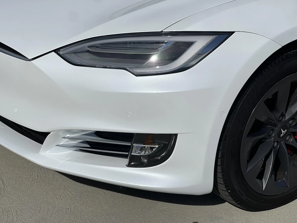2020 Tesla Model S - Image 19 of 31