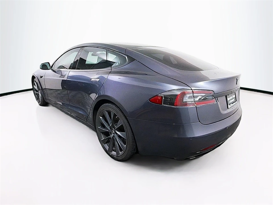2020 Tesla Model S - Image 5 of 12