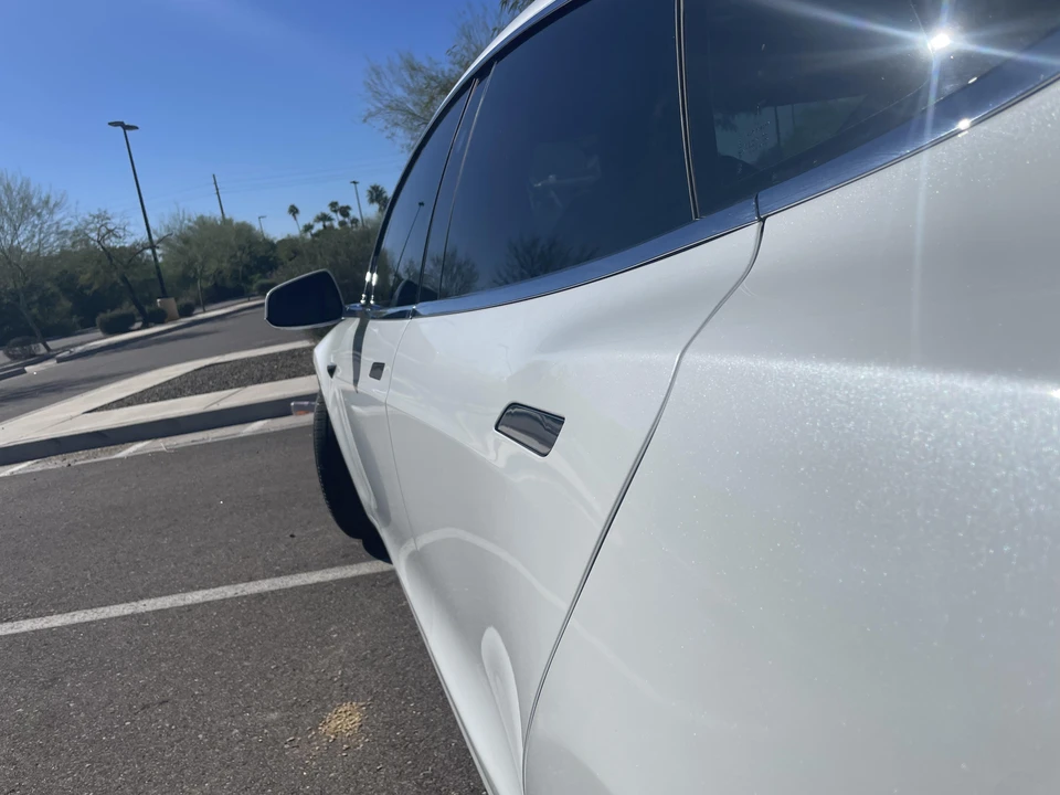2020 Tesla Model S - Image 13 of 31