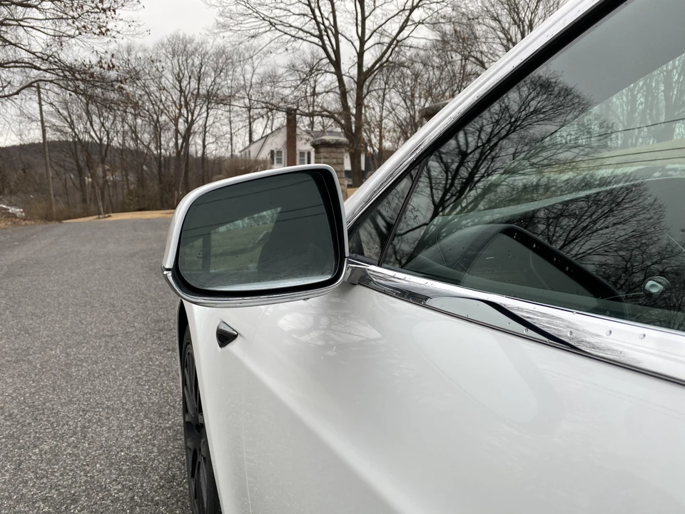 2020 Tesla Model S - Image 12 of 31