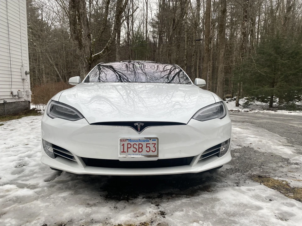 2020 Tesla Model S - Image 7 of 31