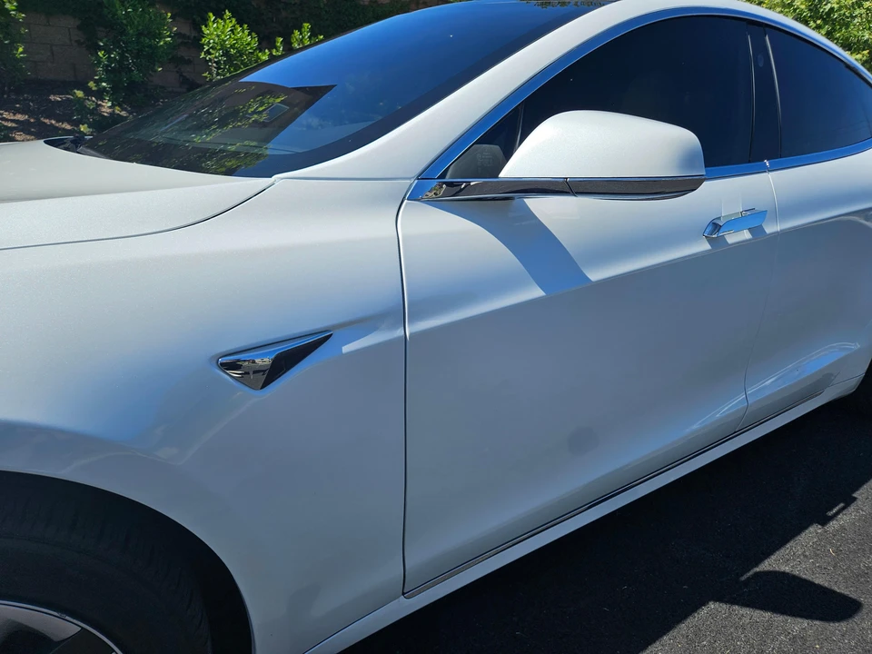2020 Tesla Model S - Image 24 of 31