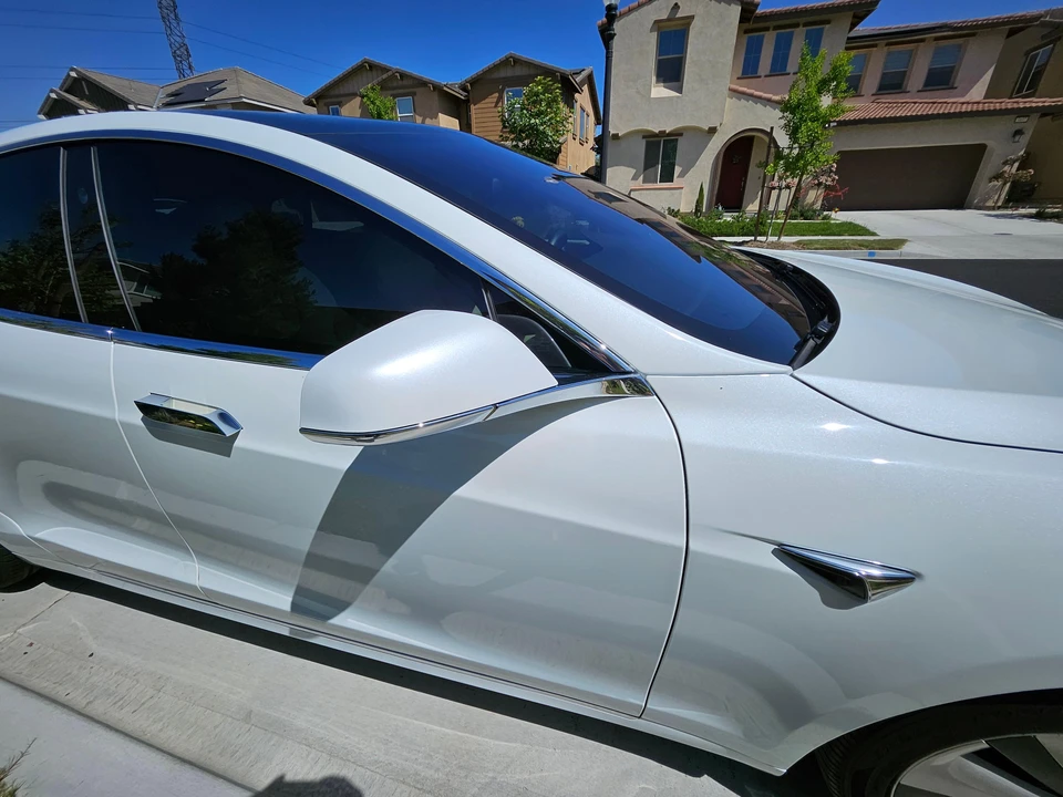 2020 Tesla Model S - Image 29 of 31