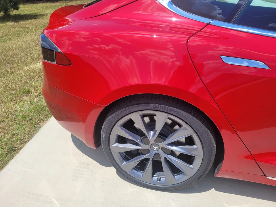 2020 Tesla Model S - Image 30 of 31