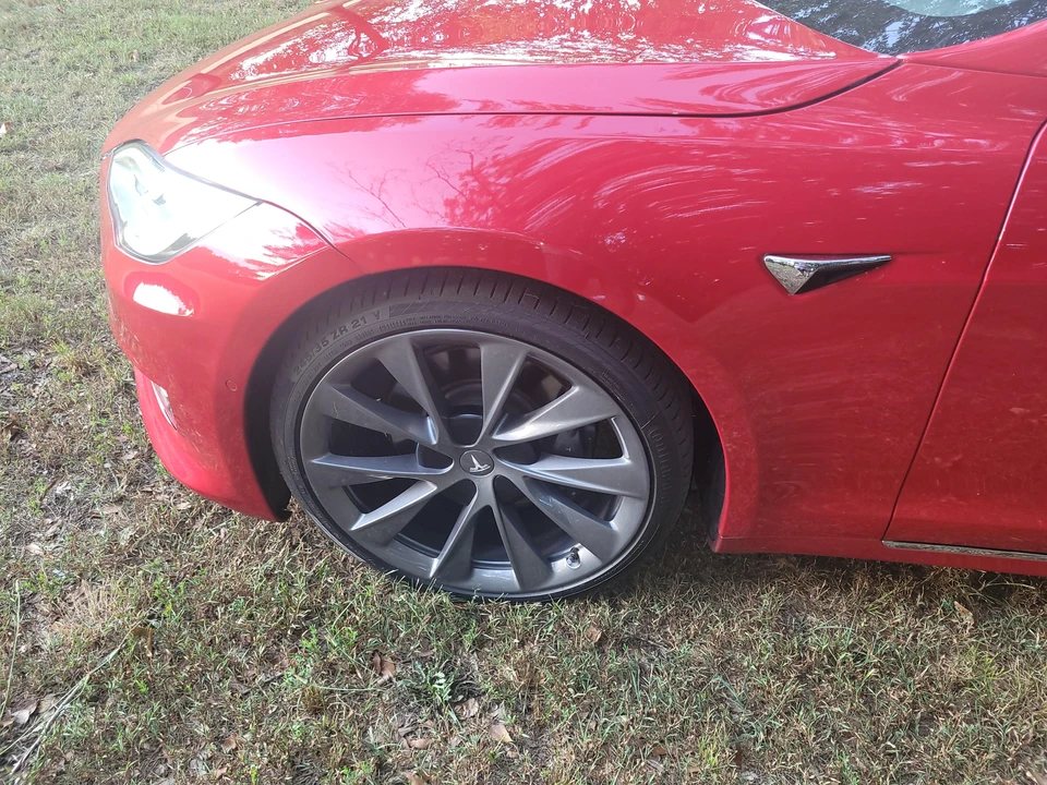 2020 Tesla Model S - Image 22 of 31