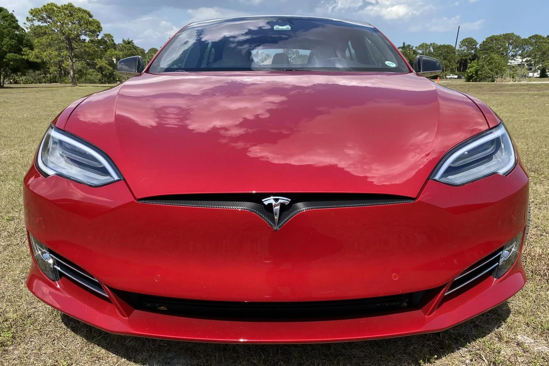 2020 Tesla Model S - Image 2 of 5
