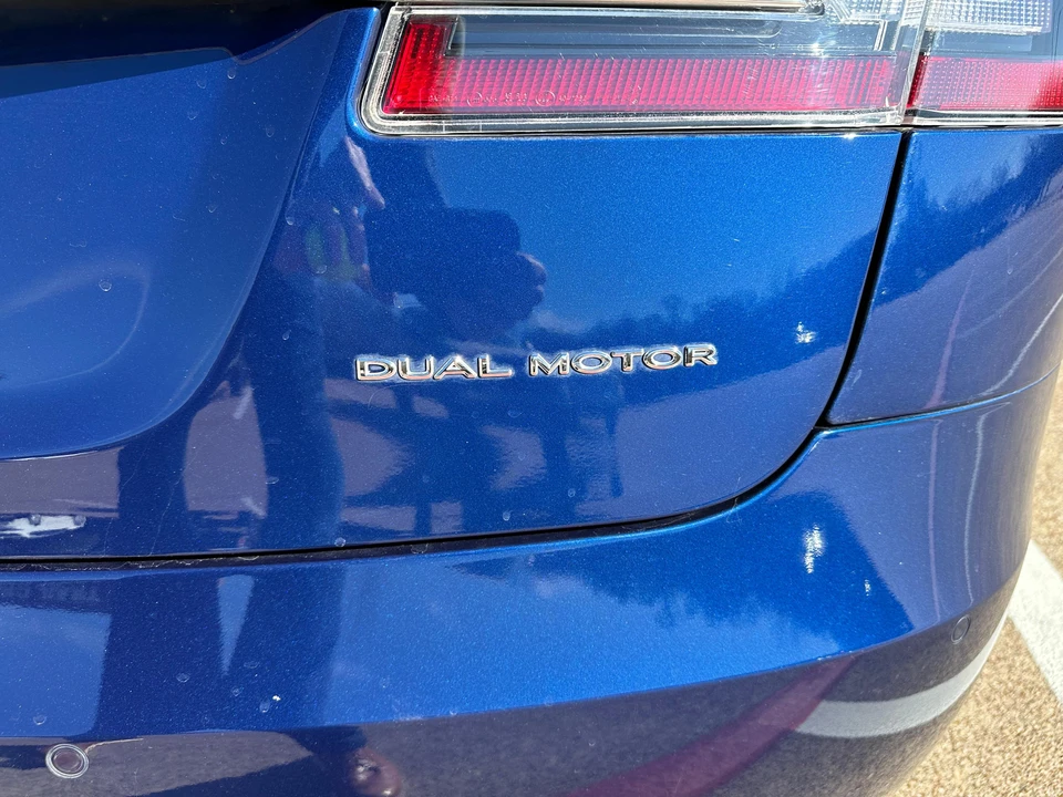 2020 Tesla Model S - Image 21 of 31