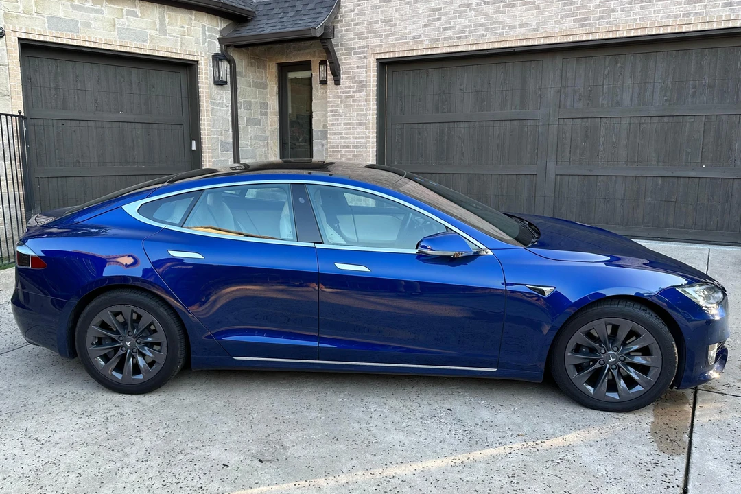 2020 Tesla Model S - Image 3 of 31