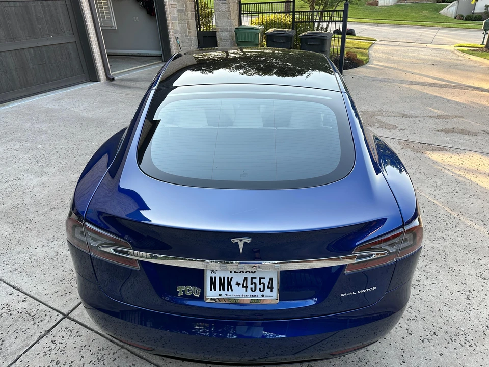 2020 Tesla Model S - Image 10 of 31