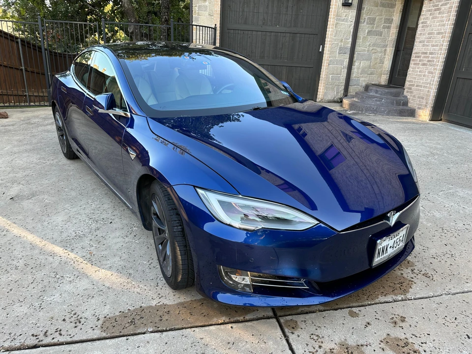 2020 Tesla Model S - Image 12 of 31
