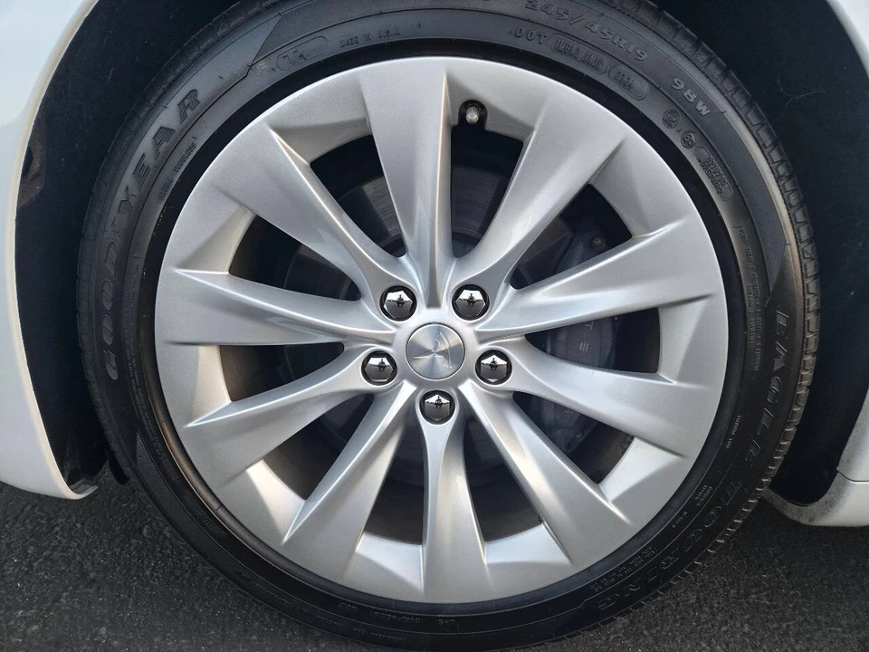 2020 Tesla Model S - Image 15 of 21