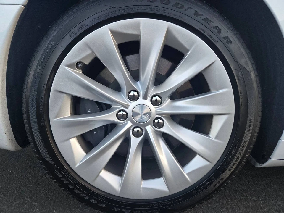 2020 Tesla Model S - Image 16 of 21