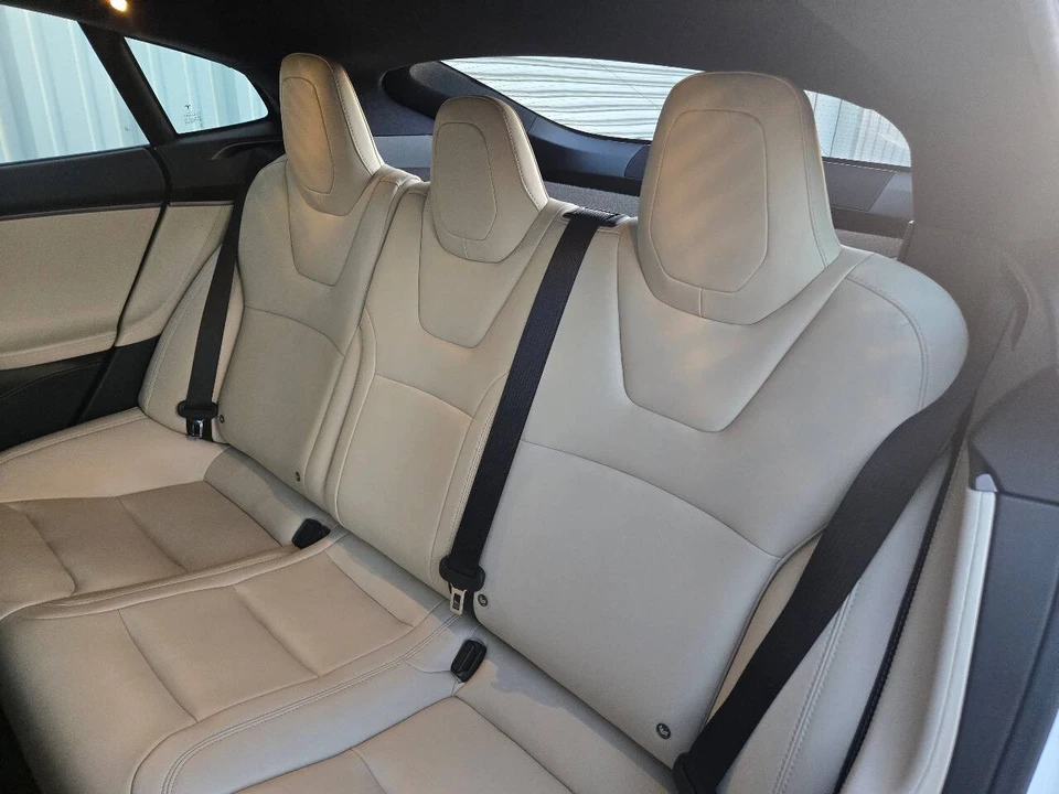 2020 Tesla Model S - Image 21 of 21