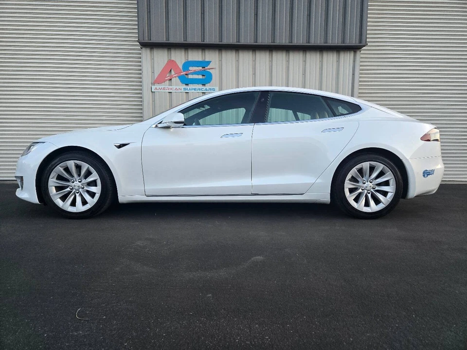 2020 Tesla Model S - Image 3 of 21