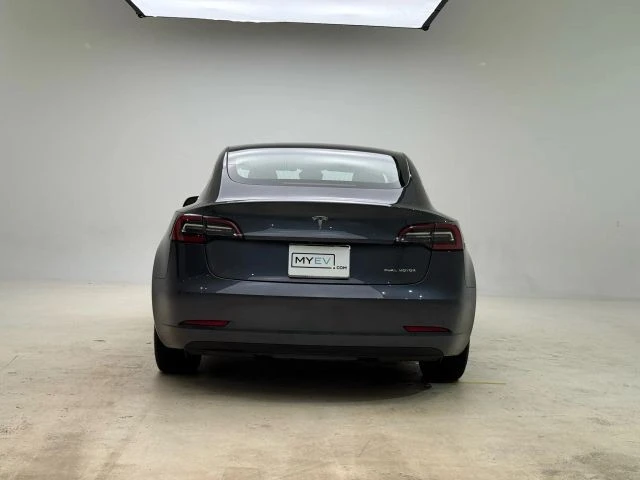 2020 Tesla Model S - Image 9 of 20