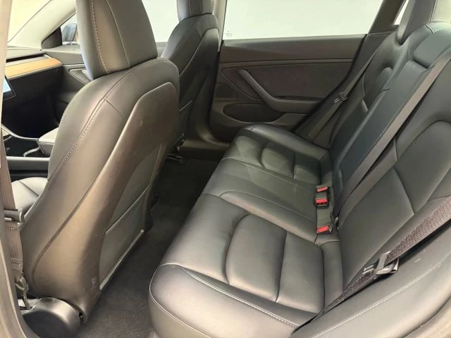 2020 Tesla Model S - Image 15 of 20
