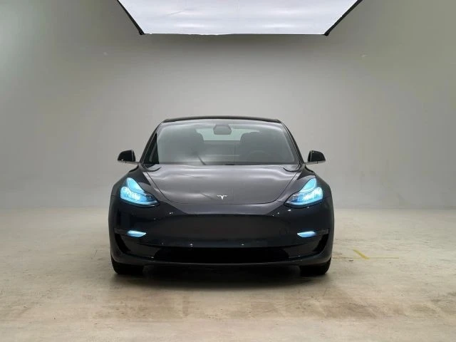2020 Tesla Model S - Image 8 of 20