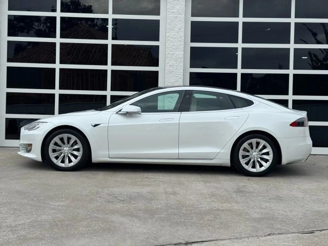 2020 Tesla Model S - Image 7 of 21