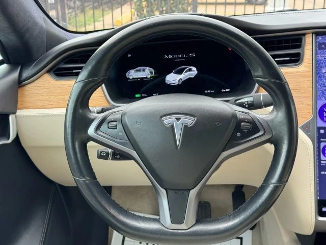 2020 Tesla Model S - Image 12 of 21