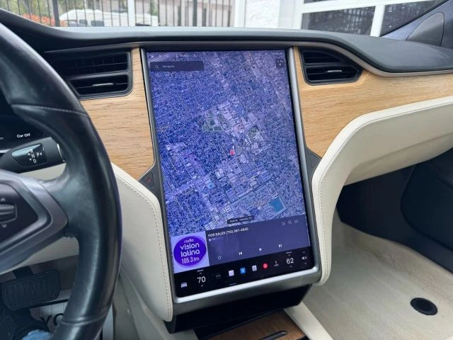 2020 Tesla Model S - Image 18 of 21