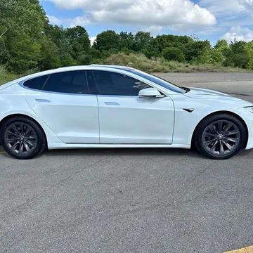 2020 Tesla Model S Long Range Sedan 4D
