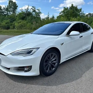 2020 Tesla Model S Long Range Sedan 4D