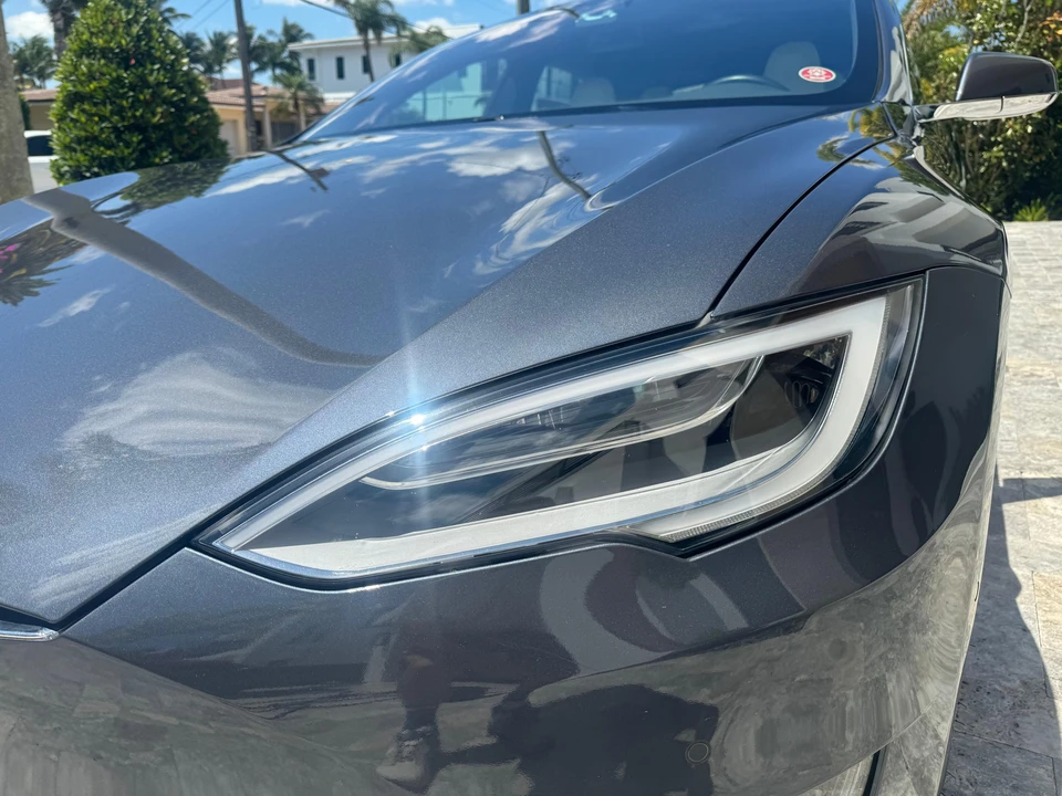 2020 Tesla Model S - Image 27 of 31