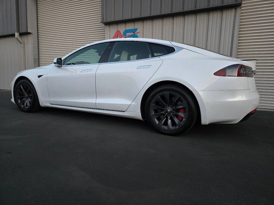 2020 Tesla Model S - Image 4 of 21