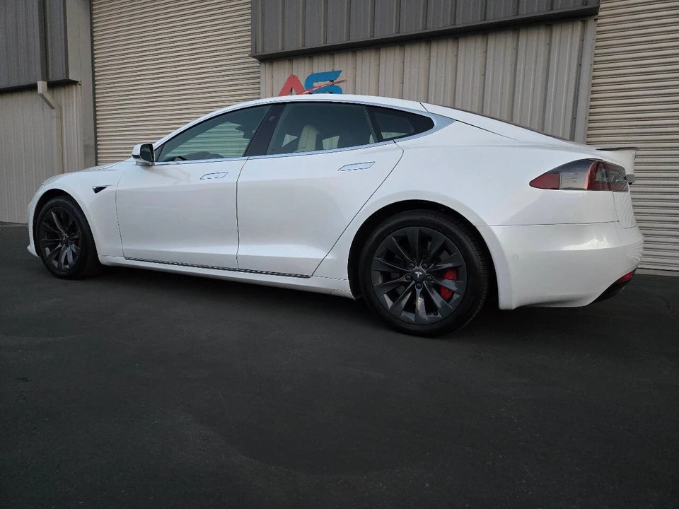 2020 Tesla Model S - Image 4 of 21