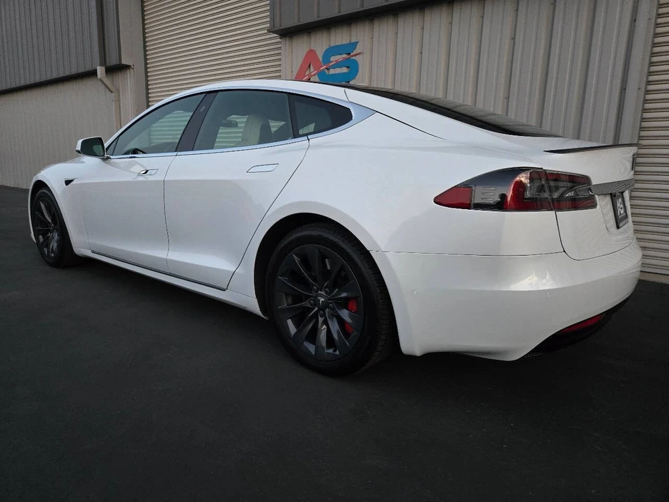 2020 Tesla Model S - Image 5 of 21