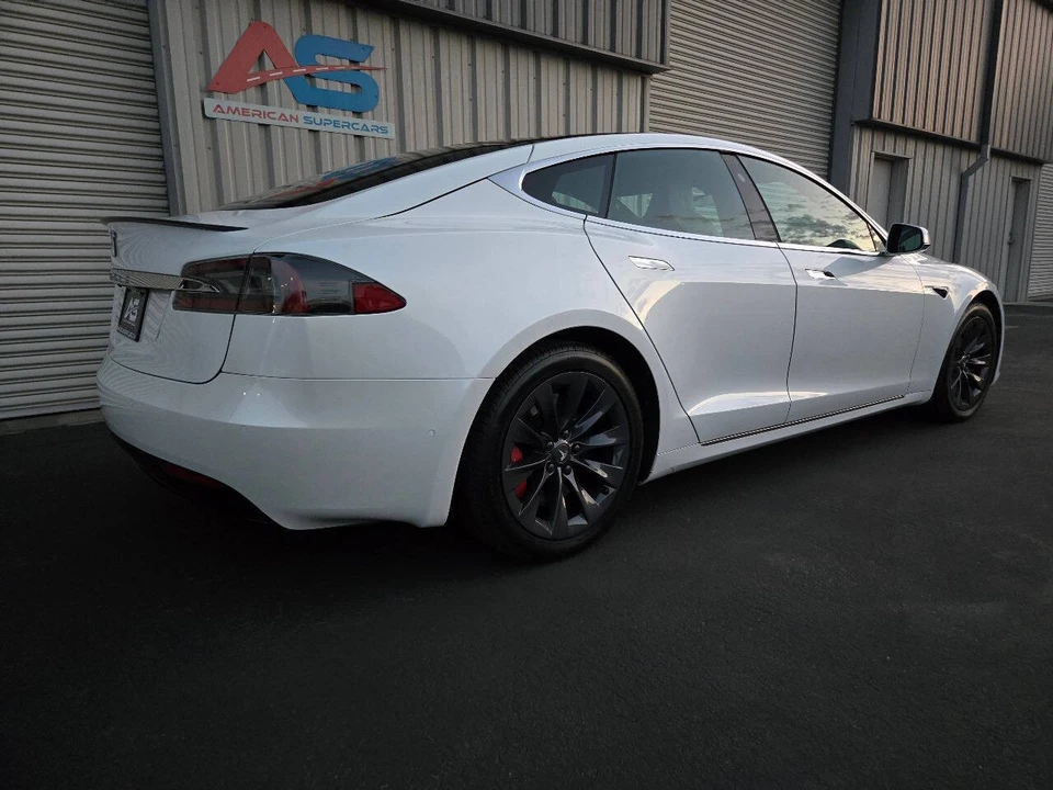 2020 Tesla Model S - Image 7 of 21