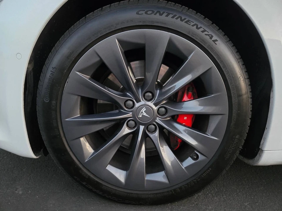 2020 Tesla Model S - Image 15 of 21