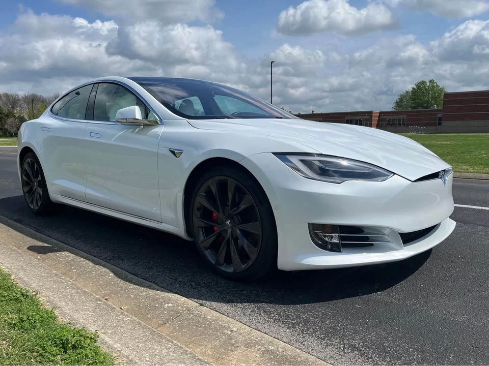 2020 Tesla Model S - Image 2 of 6