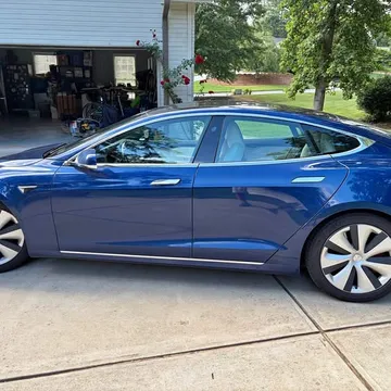 2020 Tesla Model S Performance