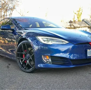 2020 Tesla Model S Performance