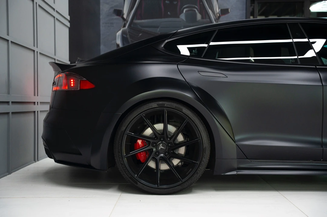 2020 Tesla Model S - Image 9 of 21
