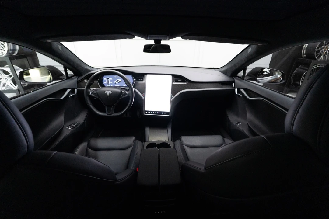2020 Tesla Model S - Image 20 of 21
