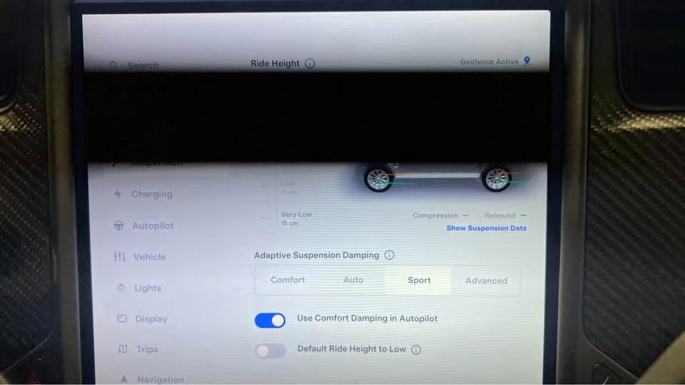 2020 Tesla Model X - Image 17 of 20