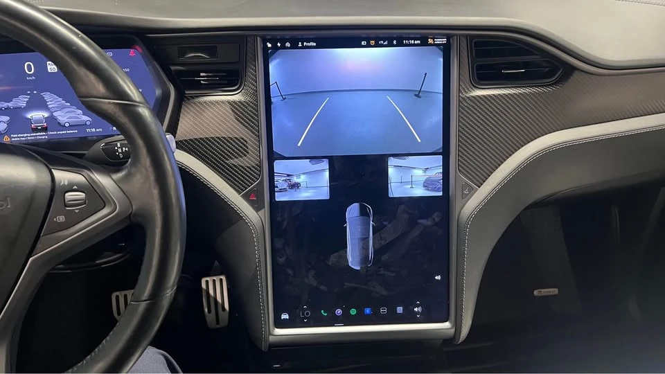 2020 Tesla Model X - Image 16 of 20