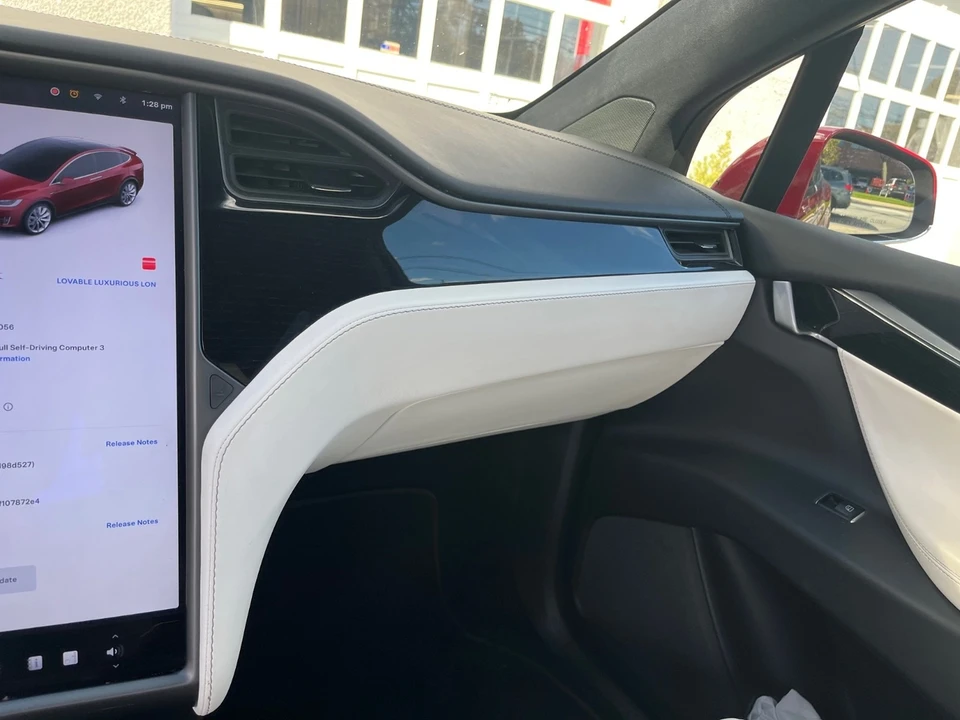 2020 Tesla Model X - Image 7 of 21