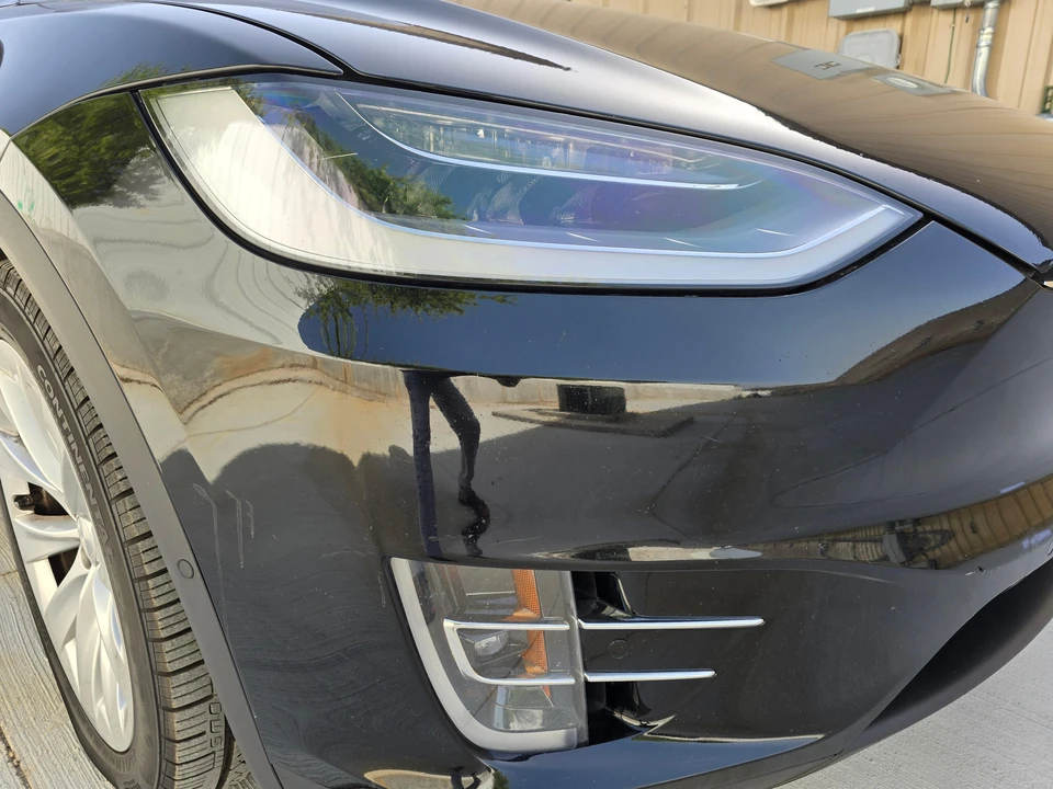 2020 Tesla Model X - Image 14 of 31