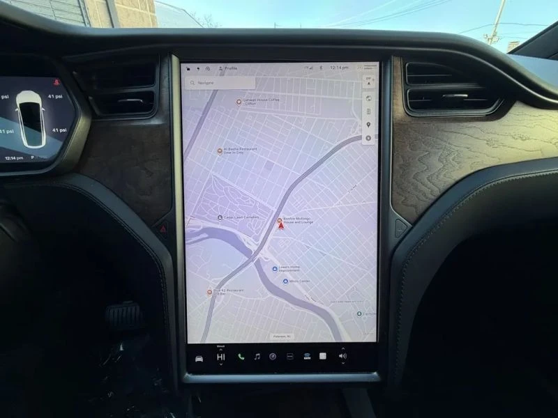 2020 Tesla Model X - Image 12 of 12