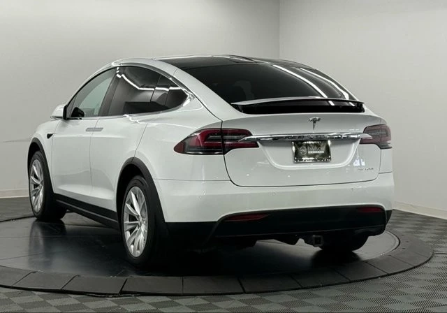 2020 Tesla Model X - Image 7 of 21